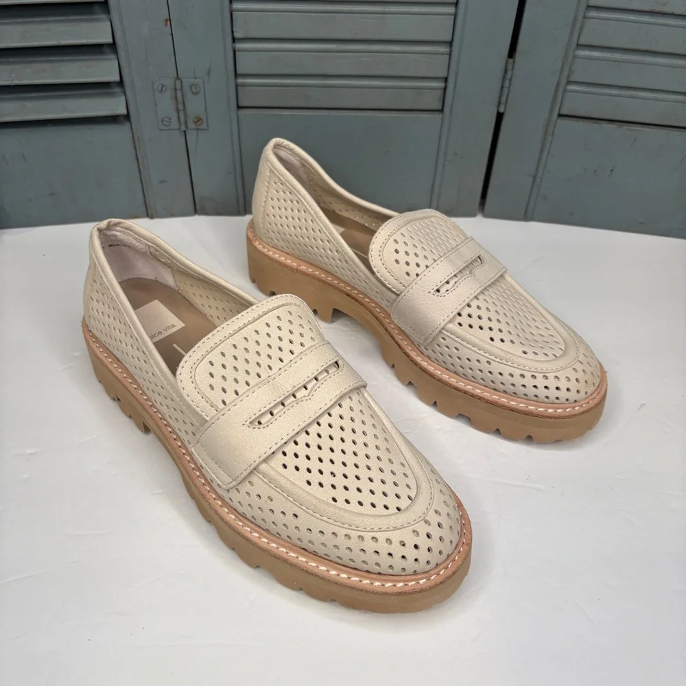 Dolce Vita MALILA Platform Perforated Leather Loafer in Cream Size 7.5M